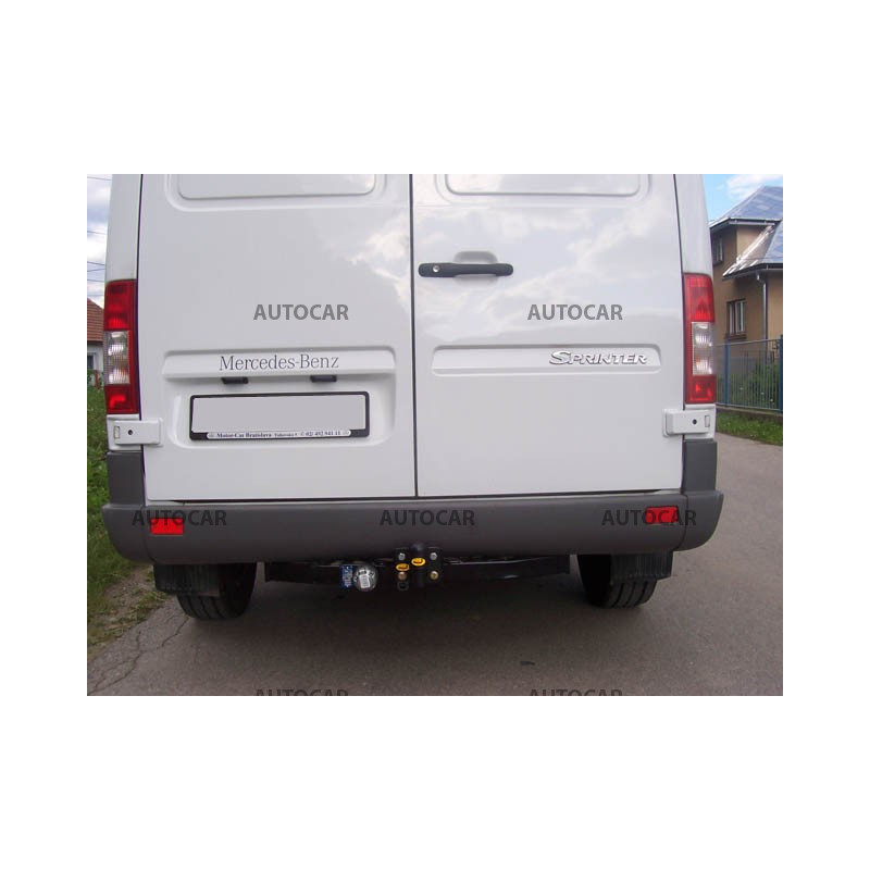 Ťažné zariadenie pre Mercedes SPRINTER - Dodávka bez schodíka - Rázvor 3,55 / 4,025 m - skrutkový systém