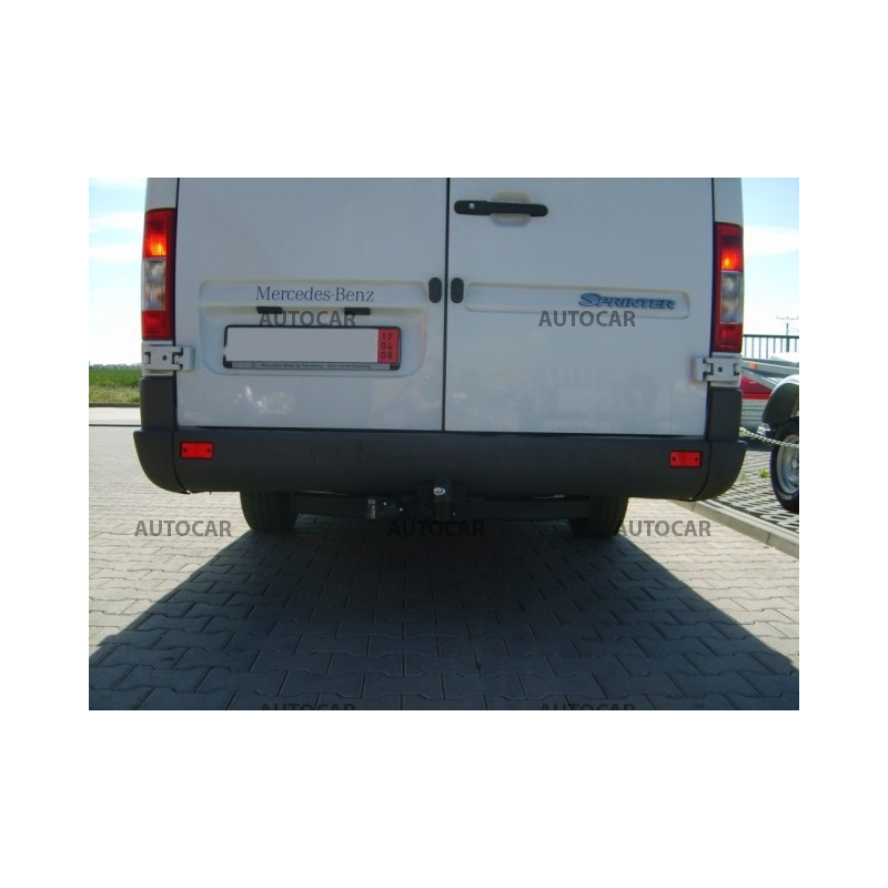 Ťažné zariadenie pre Mercedes SPRINTER - Dodávka bez schodíka - Rázvor 3,55 / 4,025 m - skrutkový systém
