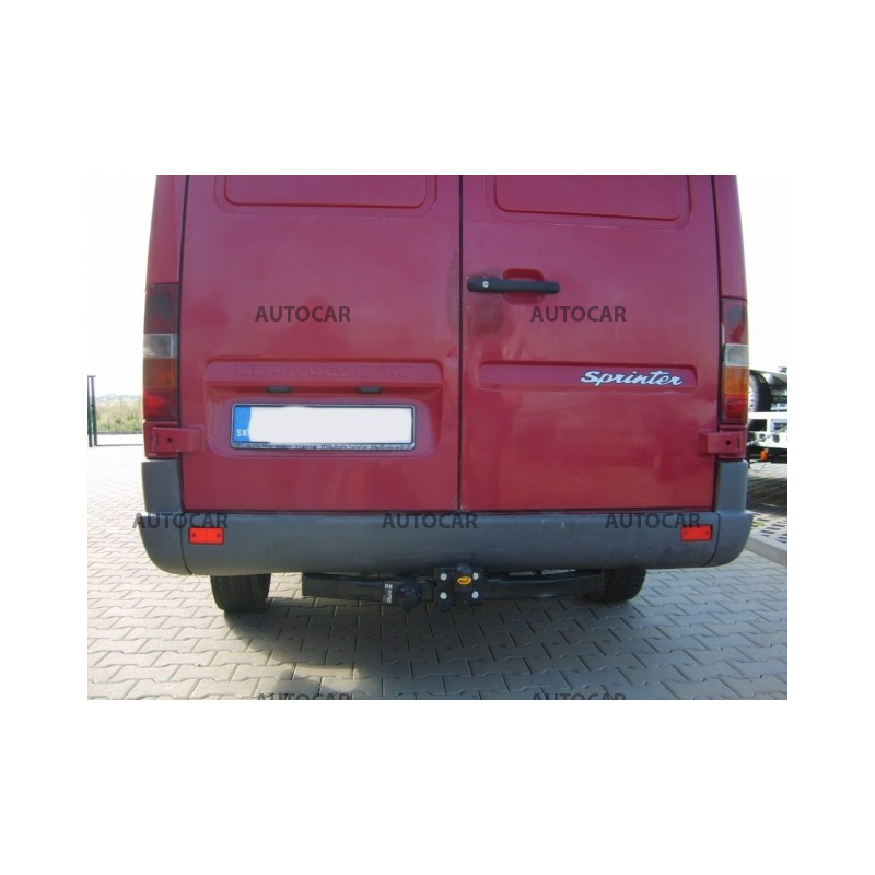 Ťažné zariadenie pre Mercedes SPRINTER - Dodávka bez schodíka - Rázvor 3,55 / 4,025 m - skrutkový systém