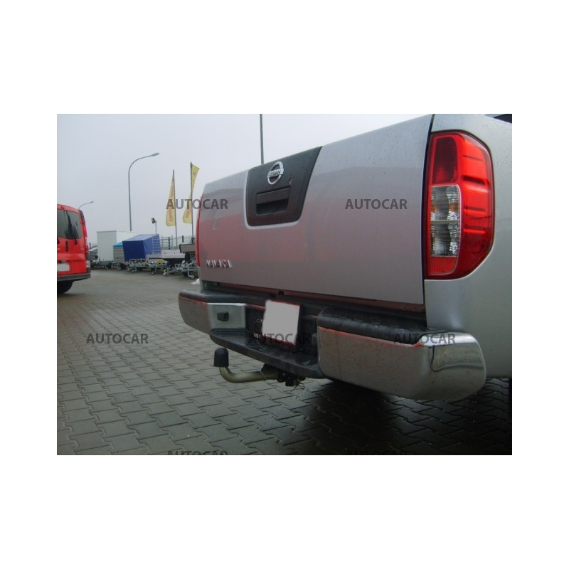 Ťažné zariadenie pre NAVARA - so schodíkom, ( D 40 ) - automatický systém - od 2006 do 