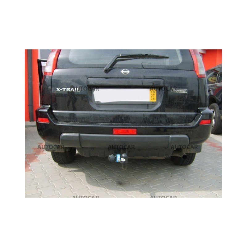 Ťažné zariadenie pre X-TRAIL - 4x4, 5 dv. T30 - skrutkový systém - od 2001 do 2007