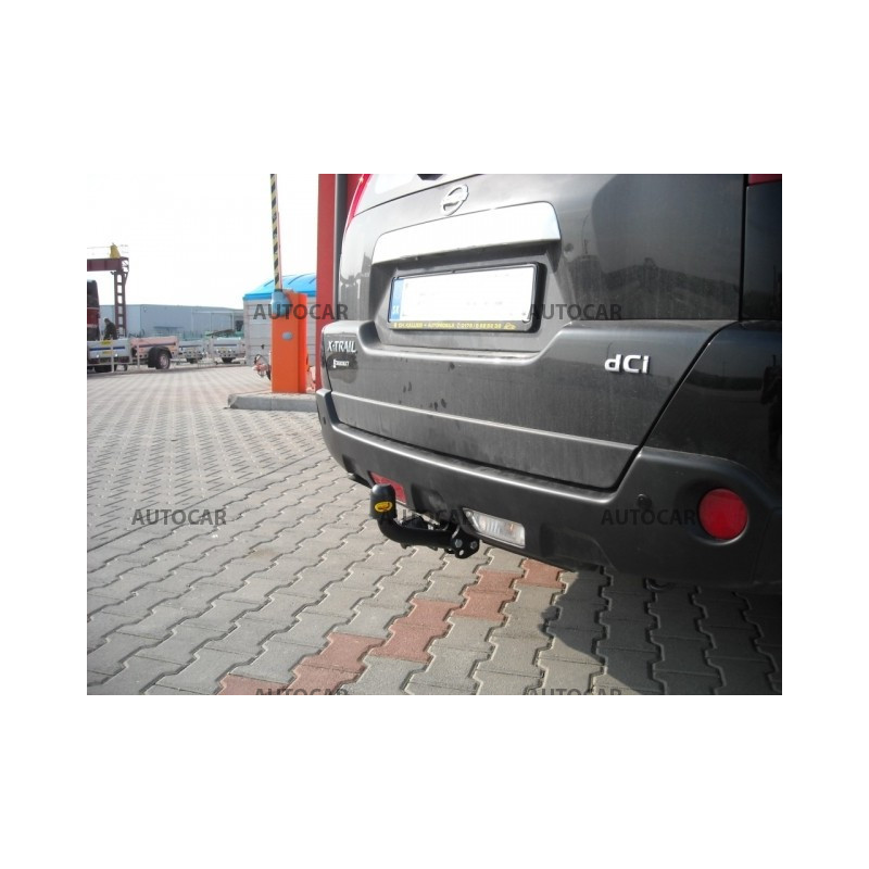 Ťažné zariadenie pre X-TRAIL - 5 dv T31 - skrutkový systém - od 2007 do 