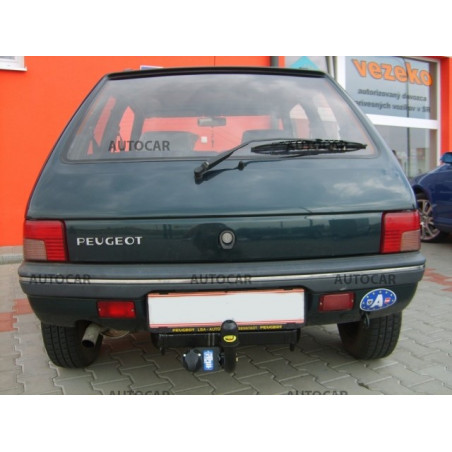 Ťažné zariadenie pre Peugeot 205 - skrutkový systém