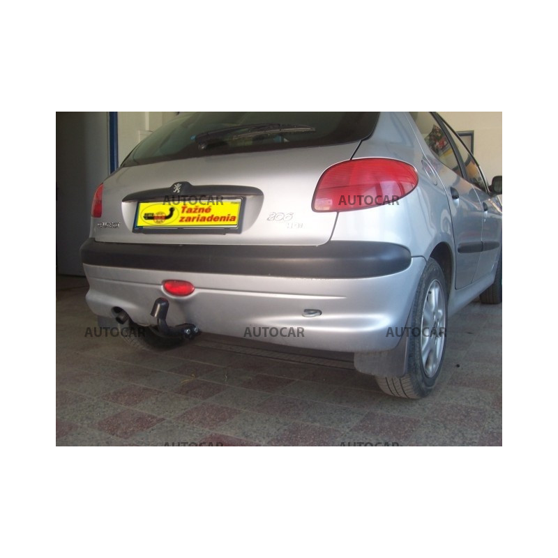 Ťažné zariadenie pre Peugeot 206 - skrutkový systém