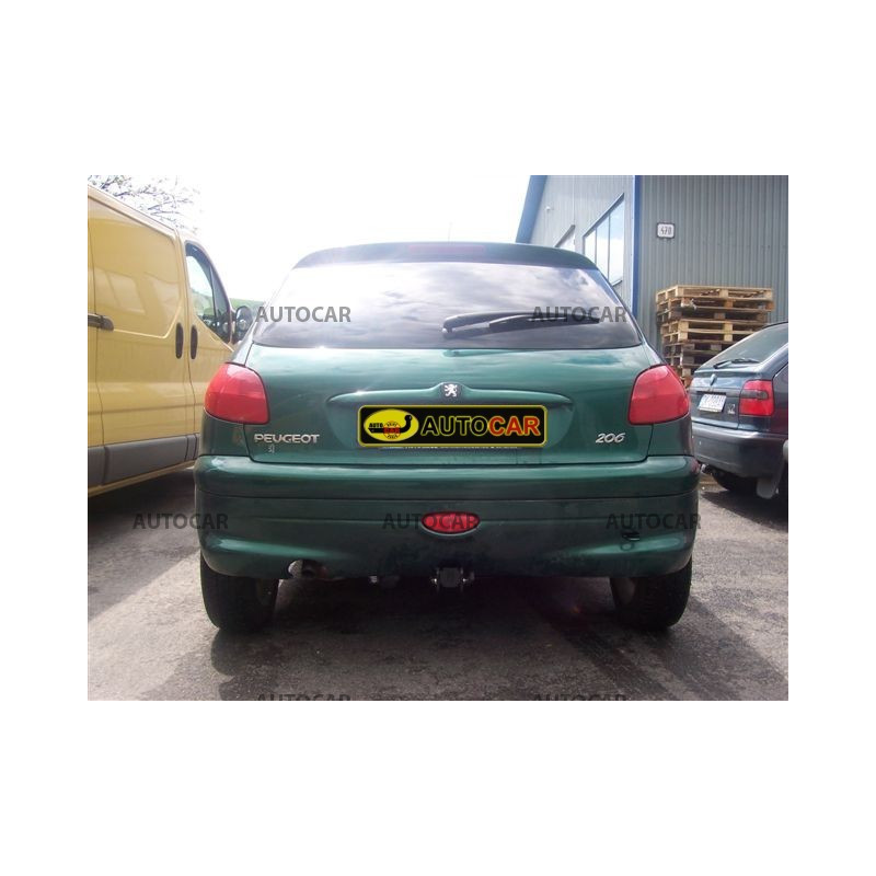 Ťažné zariadenie pre Peugeot 206 - odnímateľný bajonetový systém