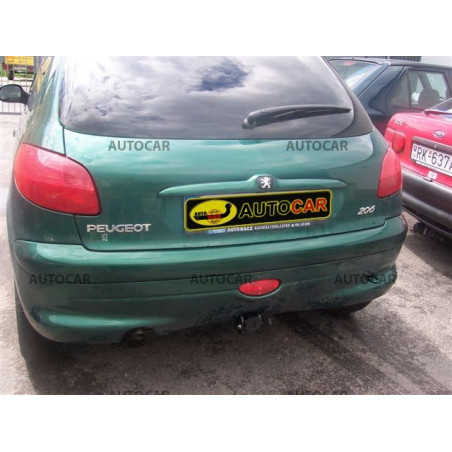 Ťažné zariadenie pre Peugeot 206 - odnímateľný bajonetový systém