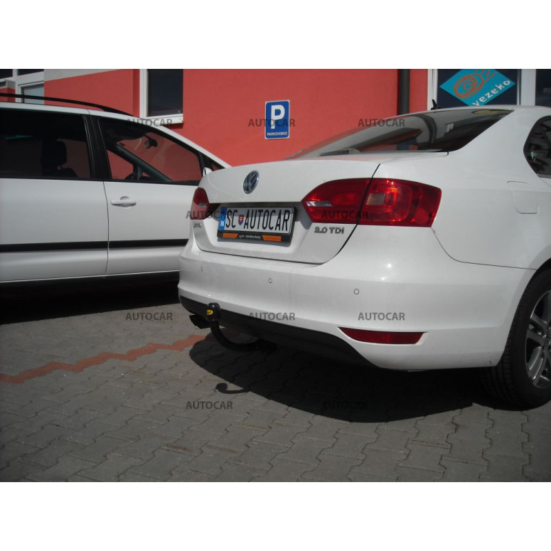 Ťažné zariadenie pre JETTA - 4dv. - skrutkový systém - od 01.2011/-