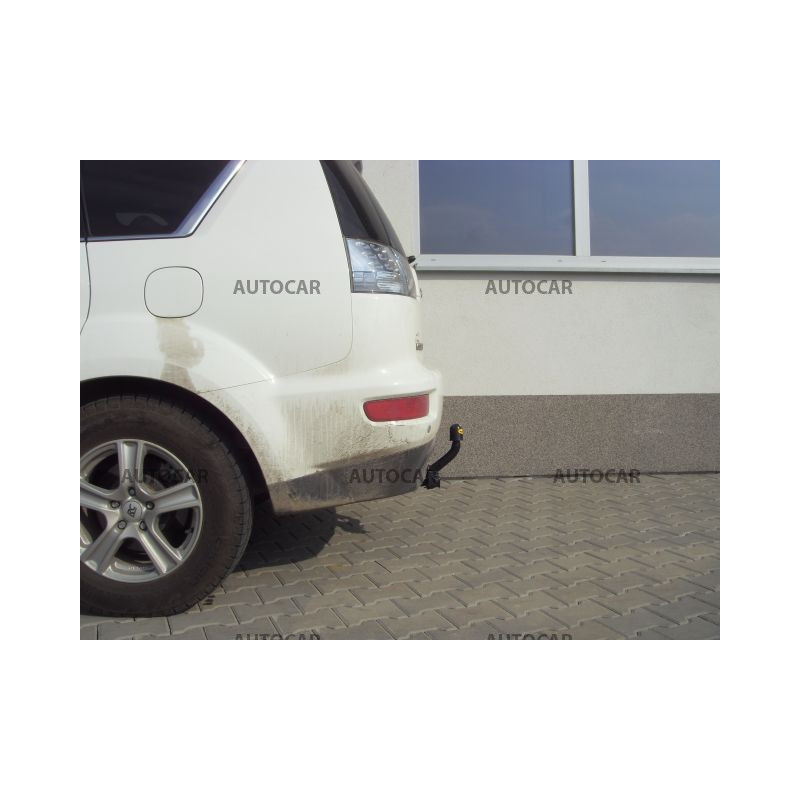 Ťažné zariadenie pre OUTLANDER - suv - skrutkový systém - od 2007 do 