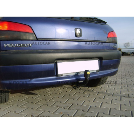 Ťažné zariadenie pre Peugeot 306 - skrutkový systém