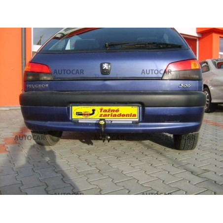 Ťažné zariadenie pre Peugeot 306 - skrutkový systém