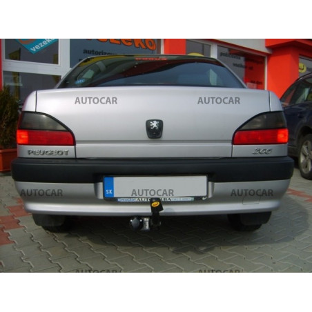 Ťažné zariadenie pre Peugeot 306 - skrutkový systém