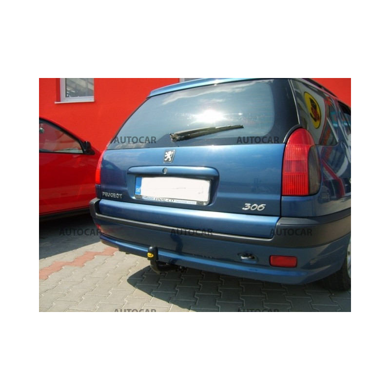 Ťažné zariadenie pre Peugeot 306 - skrutkový systém