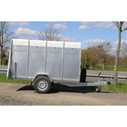 Prívesný vozík PLUTO 1 na prepravu zvierat