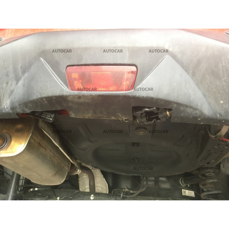 Ťažné zariadenie pre Nissan Juke - automatický systém vertikal- od 2014