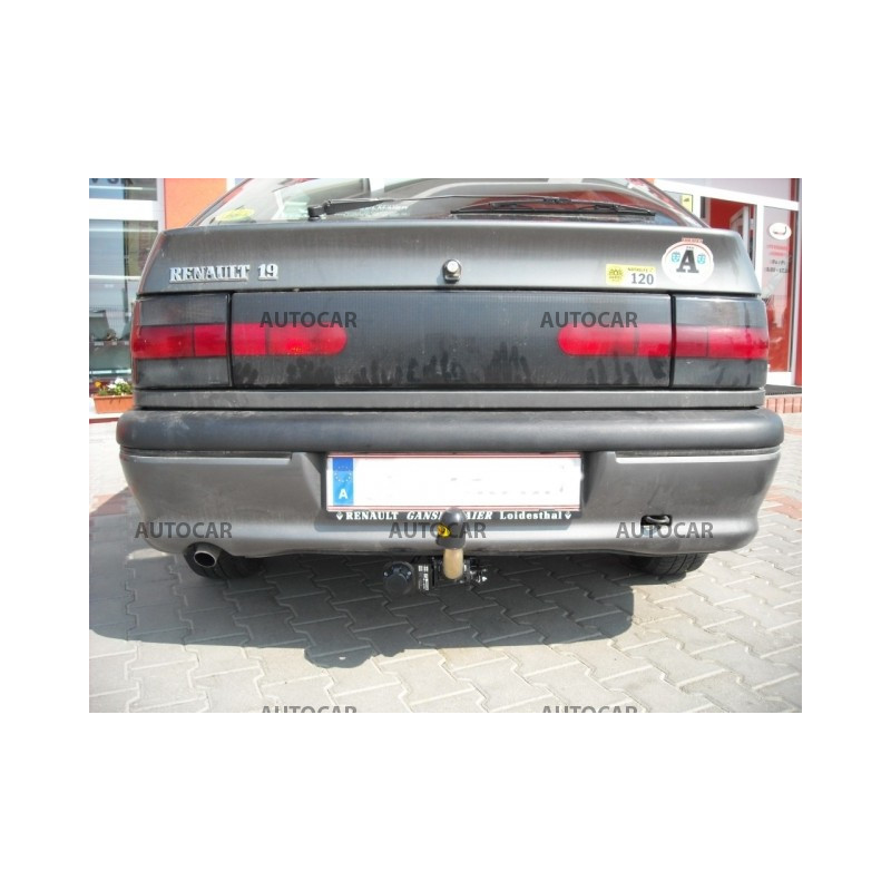 Ťažné zariadenie pre Renault 19 - odnímateľný bajonetový systém