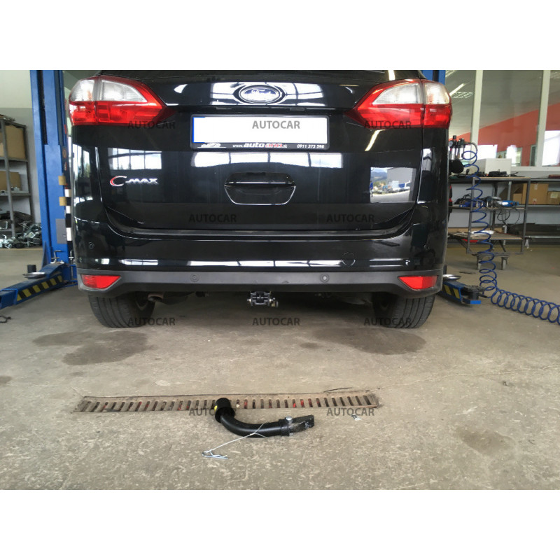 Ťažné zariadenie pre FOCUS - 3/5dv. - automatický systém - od 2004/09 do 