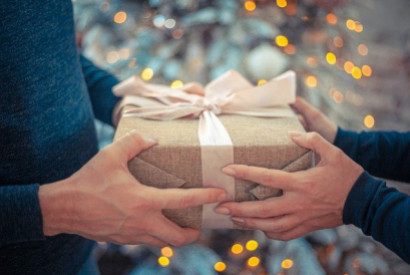TOP 5 darčekov na Vianoce, ktoré potešia Vašu rodinu